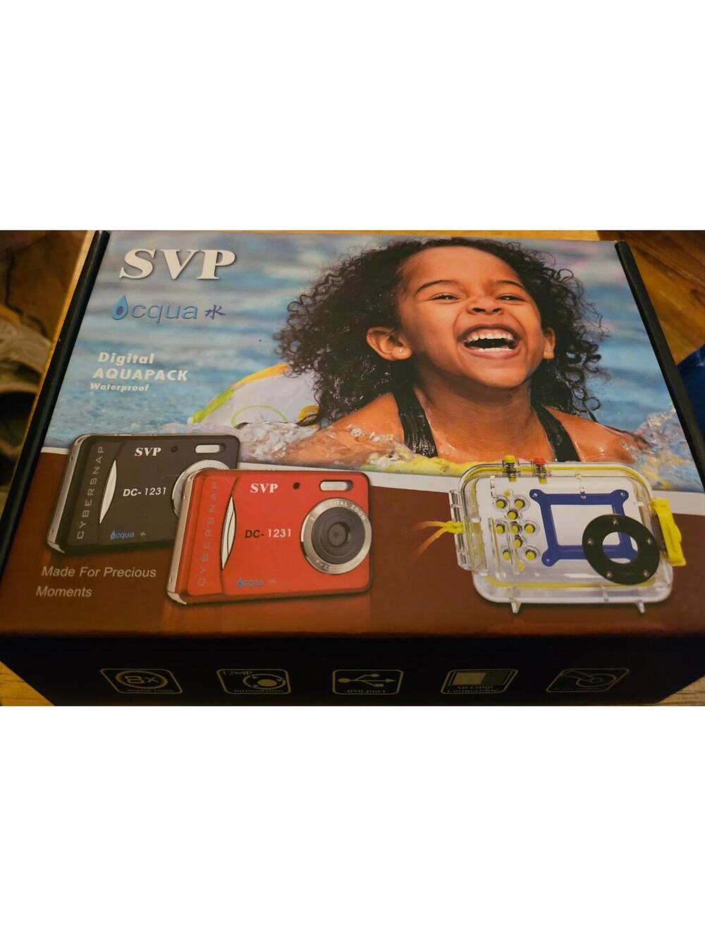 SVP Aqua DC-1231 - Red Waterproof Digital Camera. Camera & cords only no case